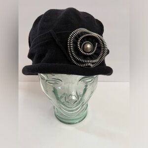 CLASSIC  ~ PARKHURST CANADIAN (VINTAGE) STYLE BEANIE